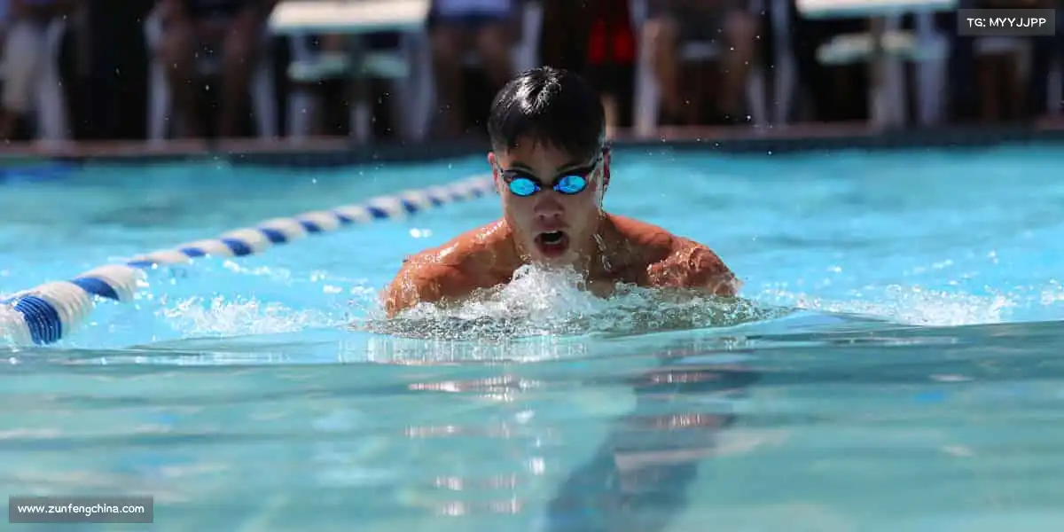 米兰体育🏊‍♀️潜入泳池，抛开烦恼 —— 每一次摆臂，都是与自己的温柔较量！